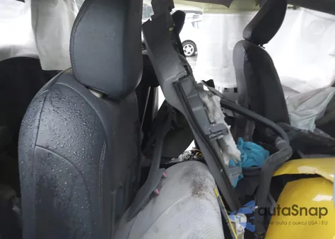 2013 Toyota Sienna Le V6 8 Passenger from USA, damaged, VIN 5TDKK3DCXDS335908